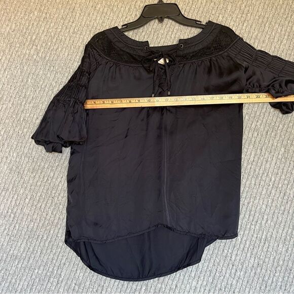 Sundance XS Black Pintuck Short Sleeve Minimal Basic Blouse Top Boho Luxury - Picture 10 of 11